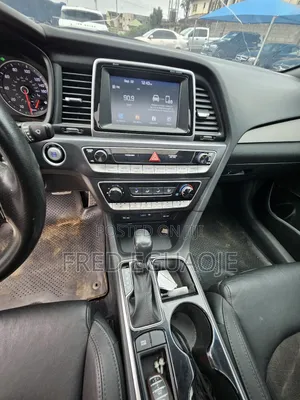 Hyundai Sonata SE 2018 Black