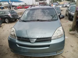 Toyota Sienna LE AWD 2005 Blue