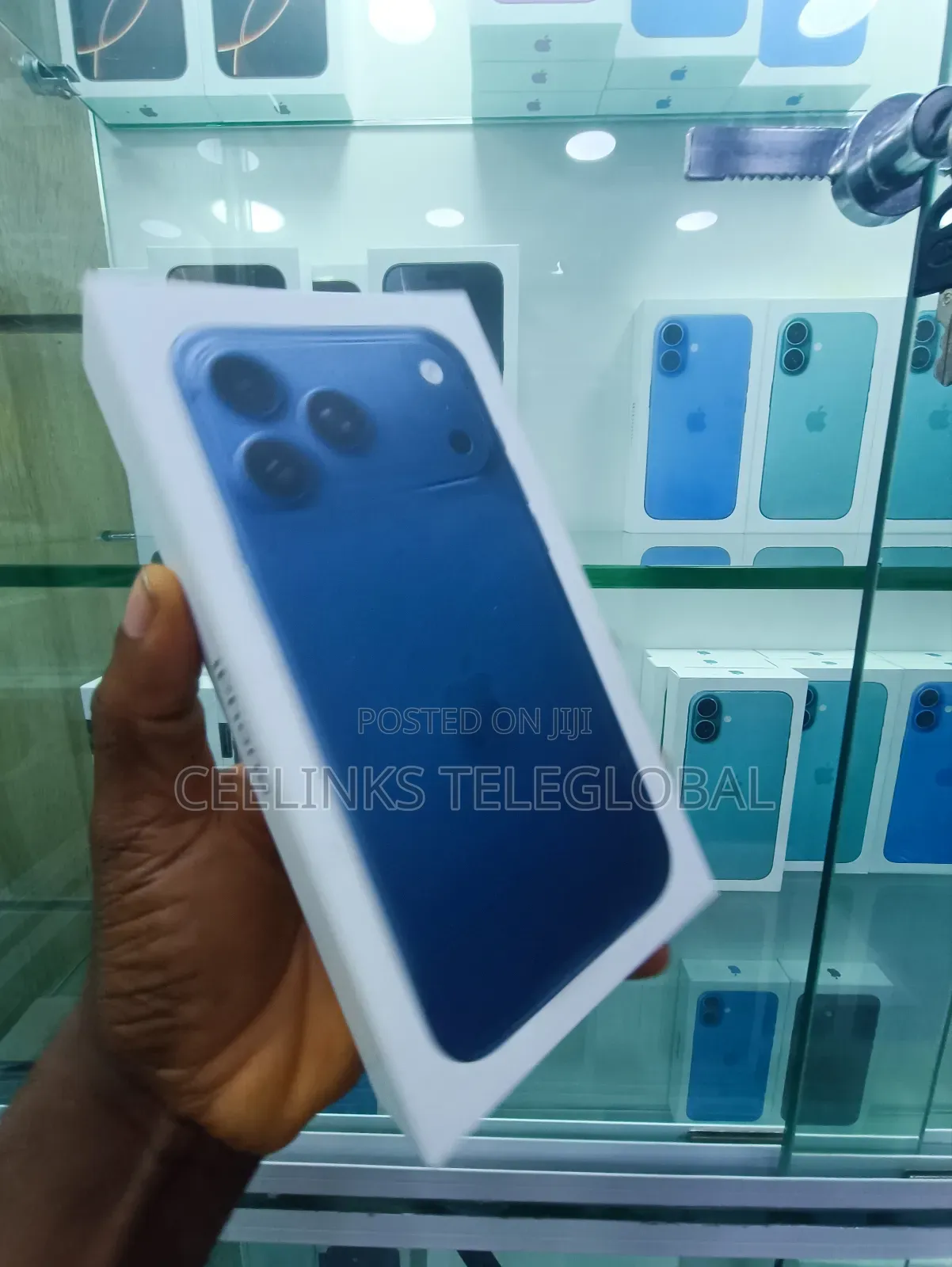New Apple iPhone 17 Pro Max 512 GB Blue