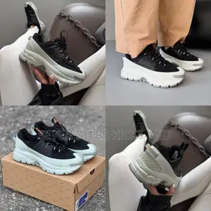 High Quality Nike Zoom Vomero 5 Luxury Unisex Sneakers