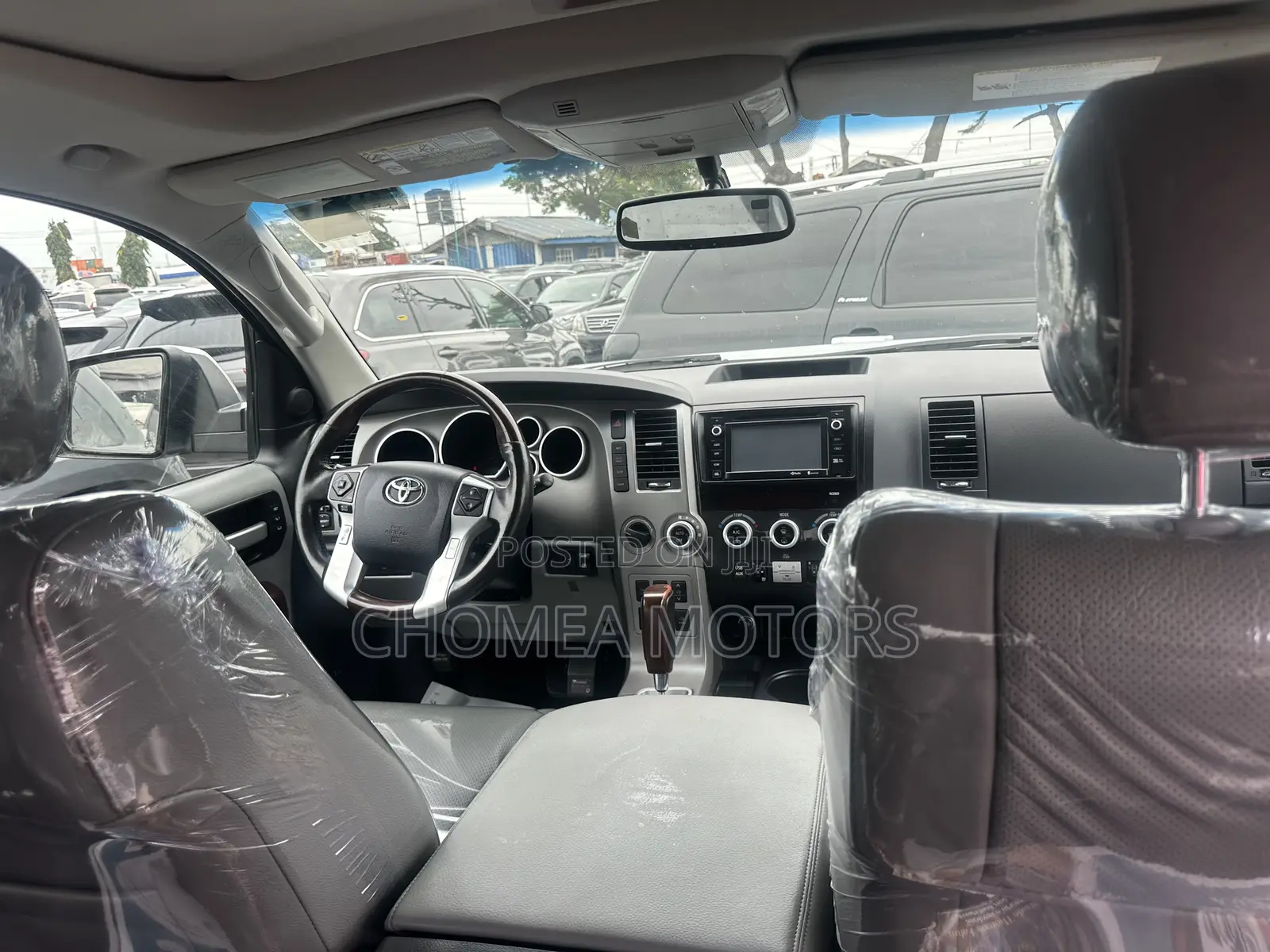 Toyota Sequoia 2016 Silver