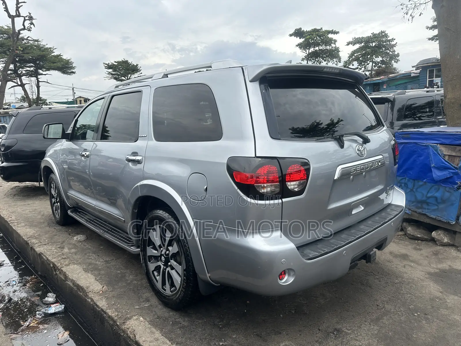Toyota Sequoia 2016 Silver