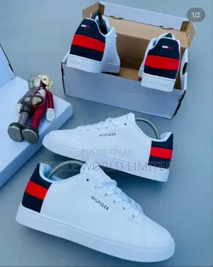 Tommy Hilfiger White Sneakers if 9j