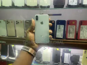 Apple iPhone X 64 GB White