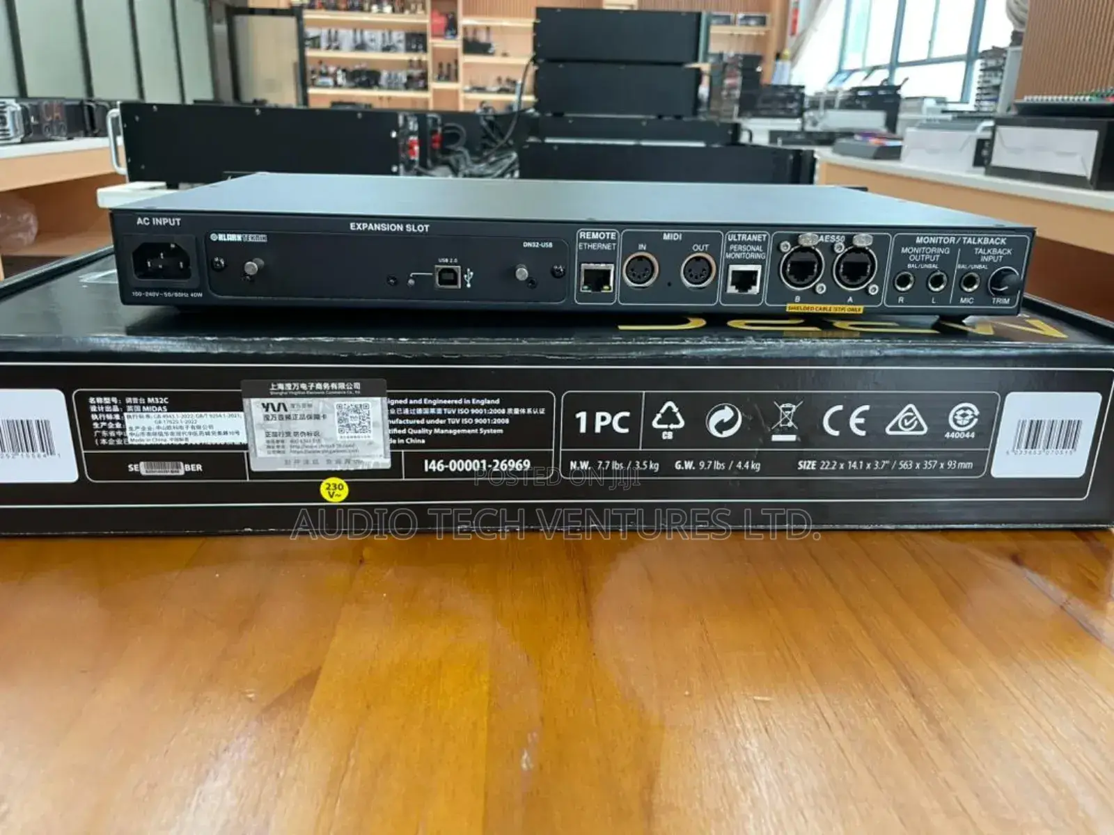 Midas M32c Digital Rack
