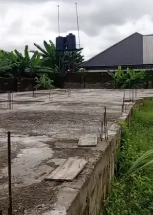 12bdrm Block of Flats in Okuokoko, Warri for sale