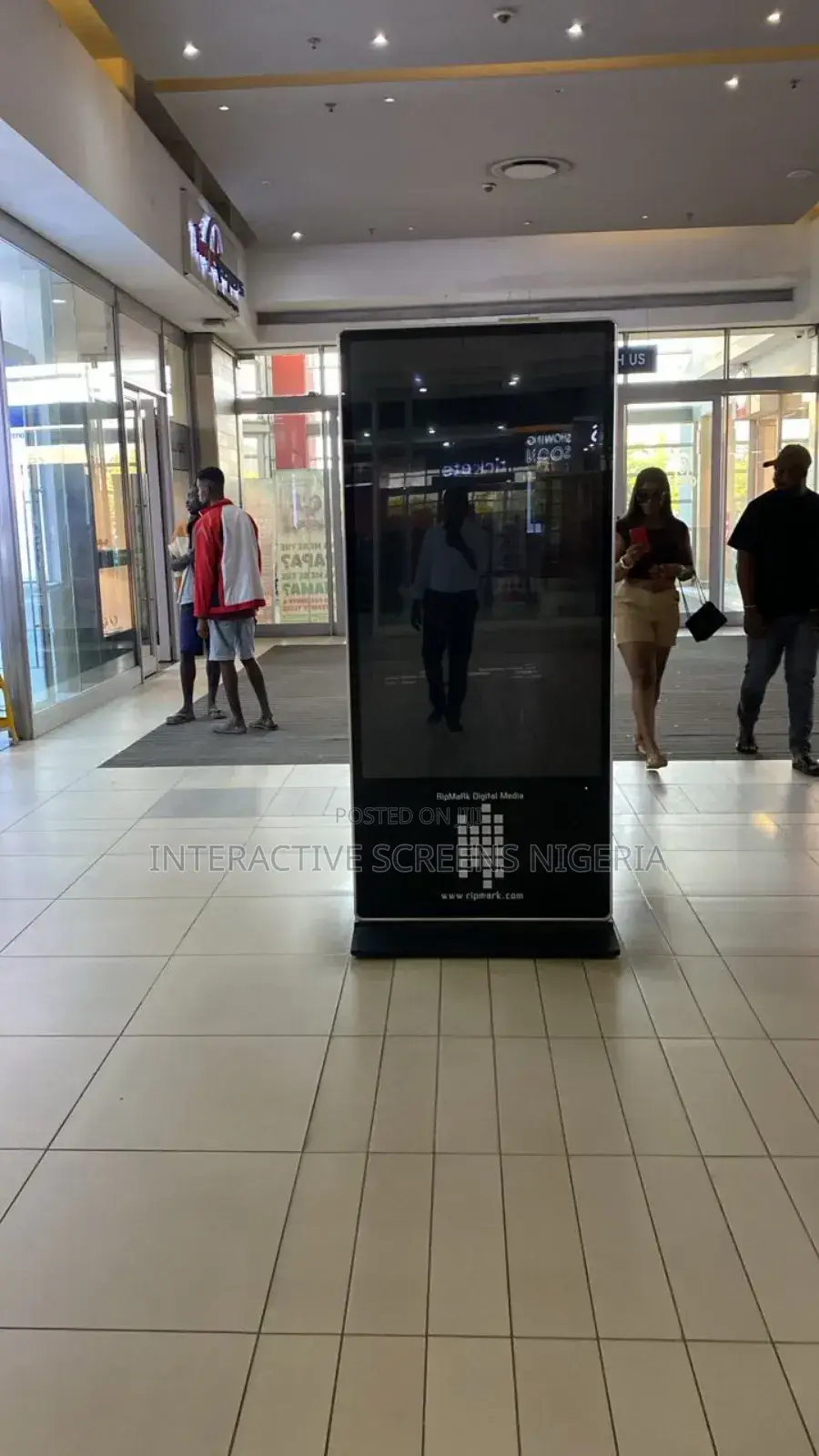 65 Inches Digital Interactive Touch Screen