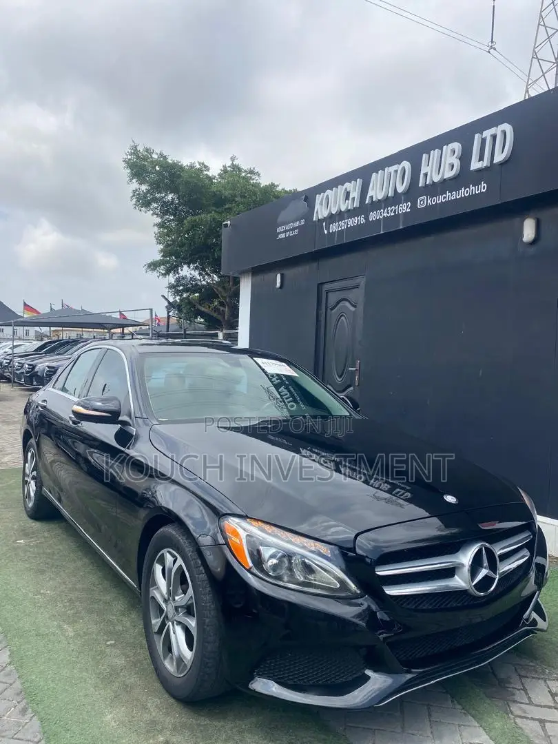 Mercedes-Benz C300 2015 Black
