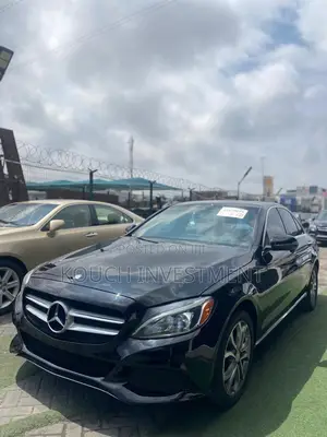 Mercedes-Benz C300 2015 Black