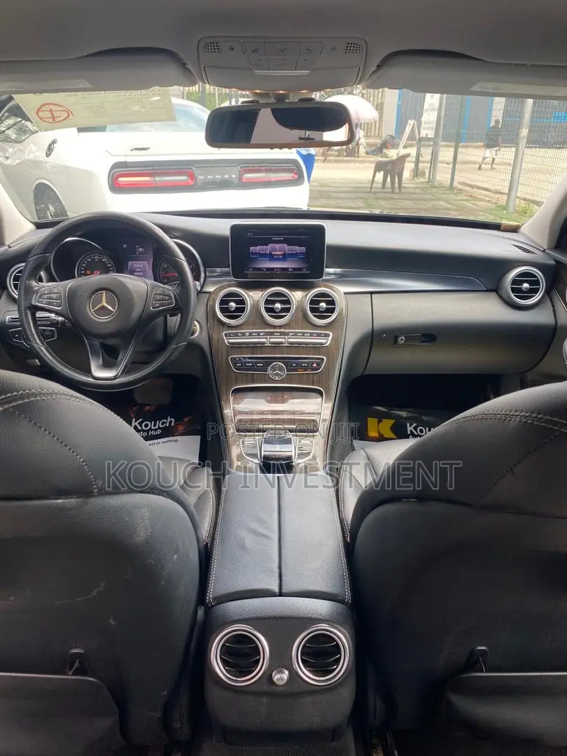 Mercedes-Benz C300 2015 Black