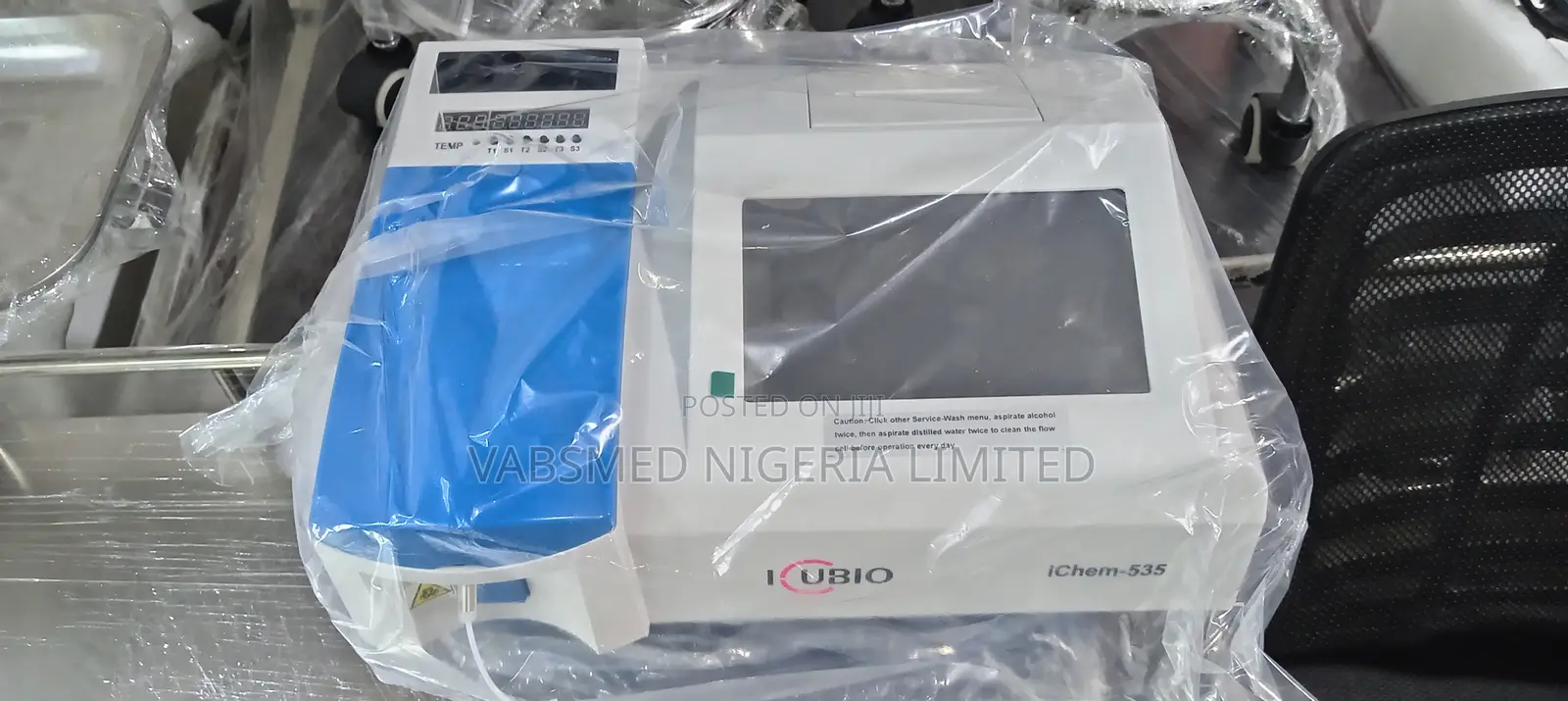 Biochemistry Analyzer