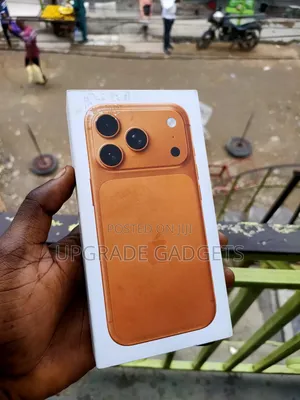 New Apple iPhone 17 Pro 256 GB Orange