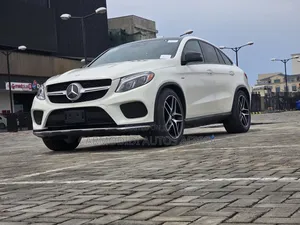 Mercedes-Benz GLE-Class 2016 White