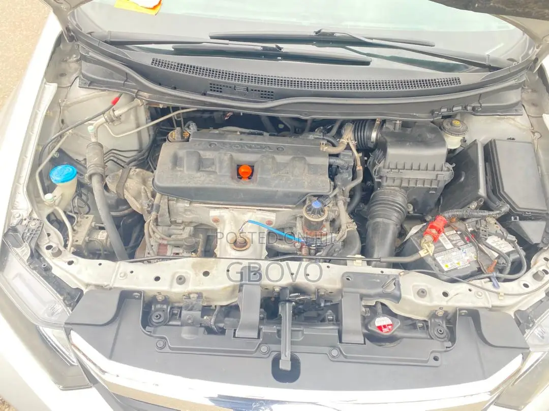 Honda Civic 1.8 3 Door Automatic 2012 Silver