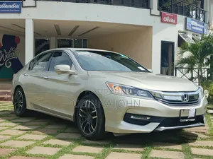 Honda Accord 2017 Gold