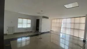 Spacious Office Space at Alagomeji for Rent