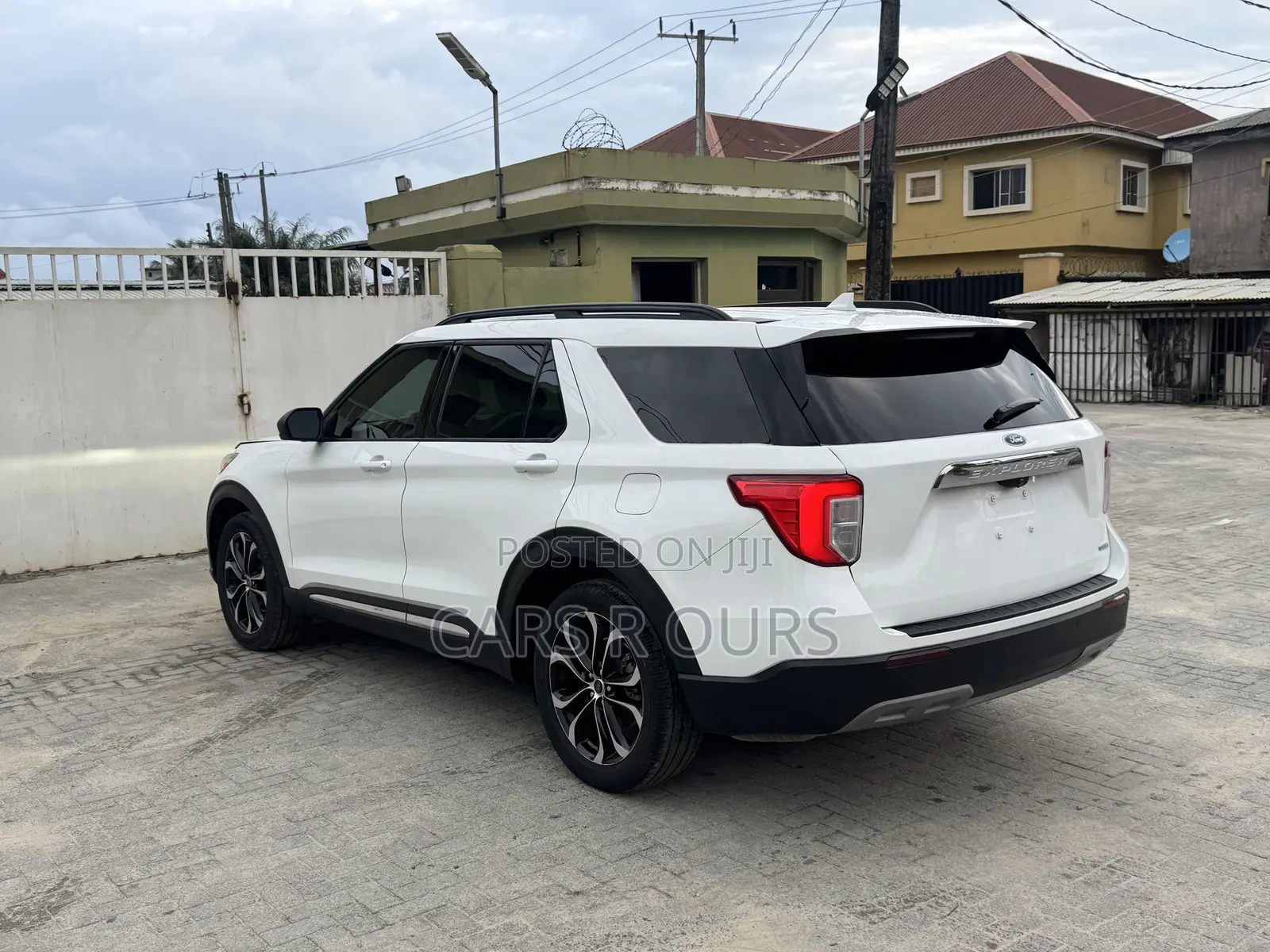 Ford Explorer 2020 White