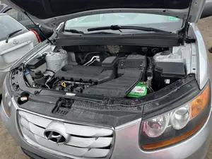 Hyundai Santa Fe 2011 Silver