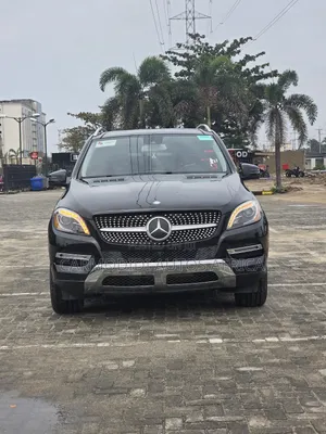 Mercedes-Benz M Class ML350 4MATIC 4dr SUV AWD (3.5L 6cyl 7A) 2015