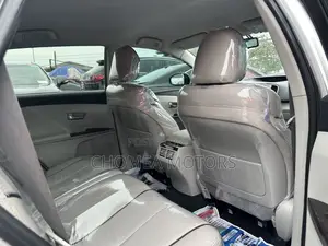 Toyota Venza 2014 Silver