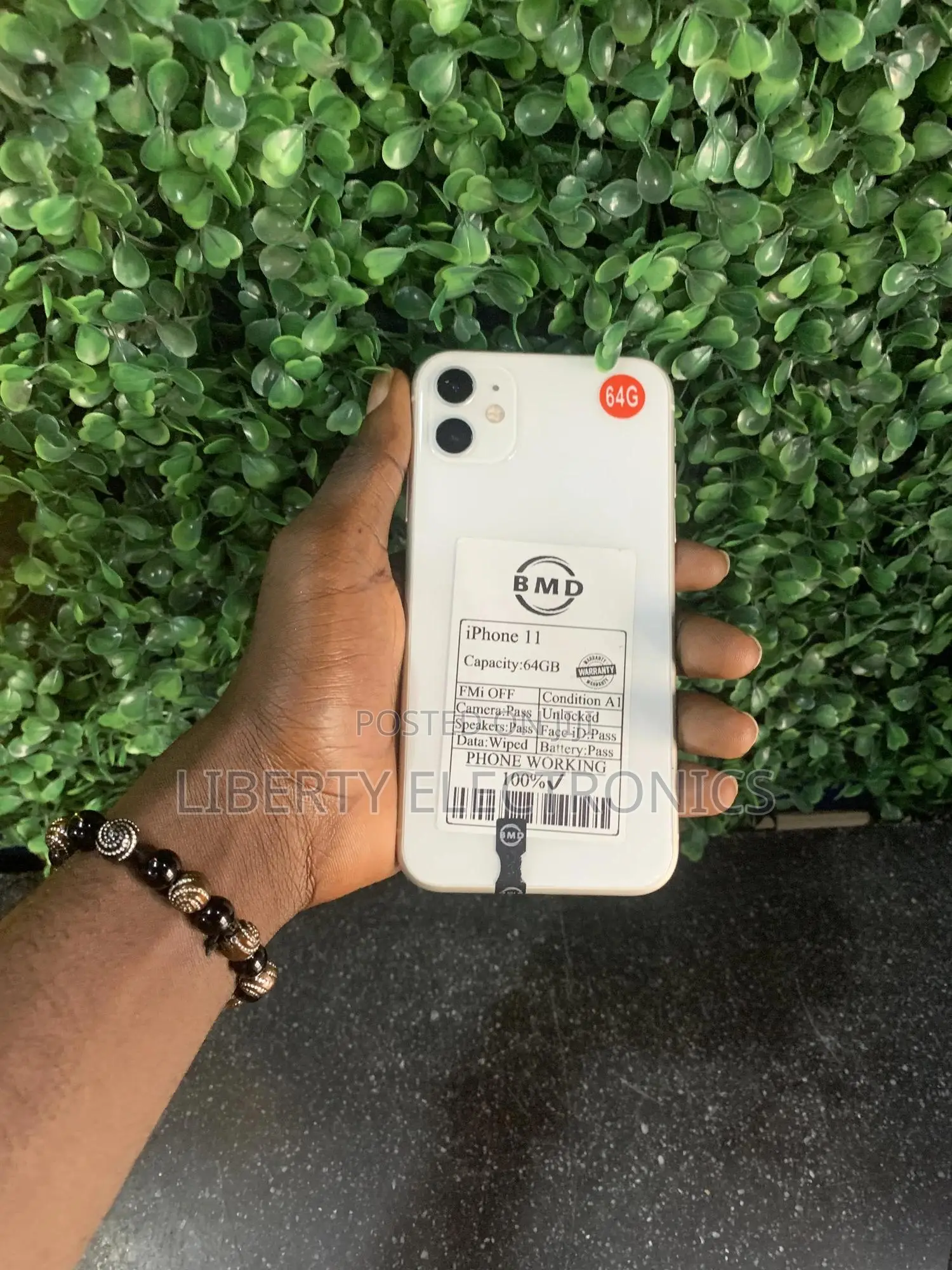 Apple iPhone 11 64 GB White