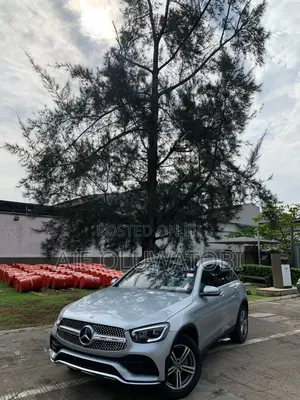 Mercedes-Benz GLC-Class 2021 Silver