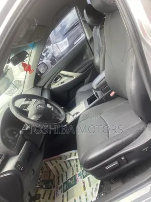 Toyota Camry SE 4dr Sedan (2.5L 4cyl 6A) 2011 Silver