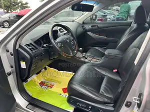 Lexus ES 2012 Silver