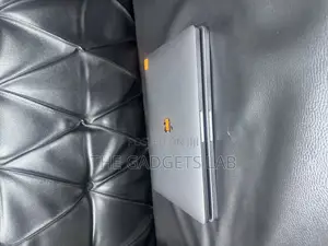 Laptop Apple MacBook Pro 2019 16GB Intel Core I7 SSD 512GB