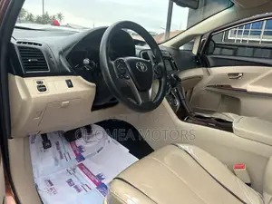 Toyota Venza 2012