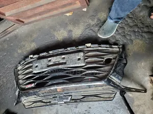 Front Grill Chevrolet Trailblazer