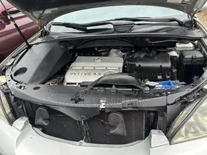 Lexus RX 2005
