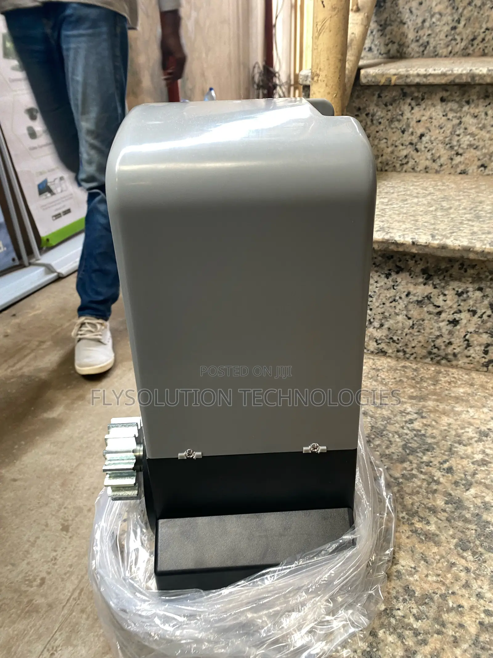 Automatic Sliding Gate Opener Machine Kit With Free Wi-Fi Receiver