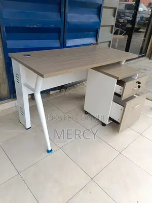 Quality Office Table With Drawers