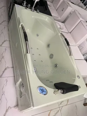 Executive Single Jacuzzi Tub