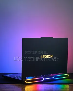 New Laptop Lenovo Legion 7 32GB Intel Core Ultra 9 SSD 2T