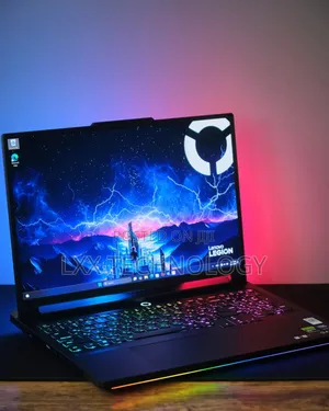 New Laptop Lenovo Legion 7 32GB Intel Core Ultra 9 SSD 2T