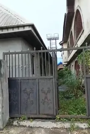 2bdrm Block of Flats in Agbarho, Warri for sale