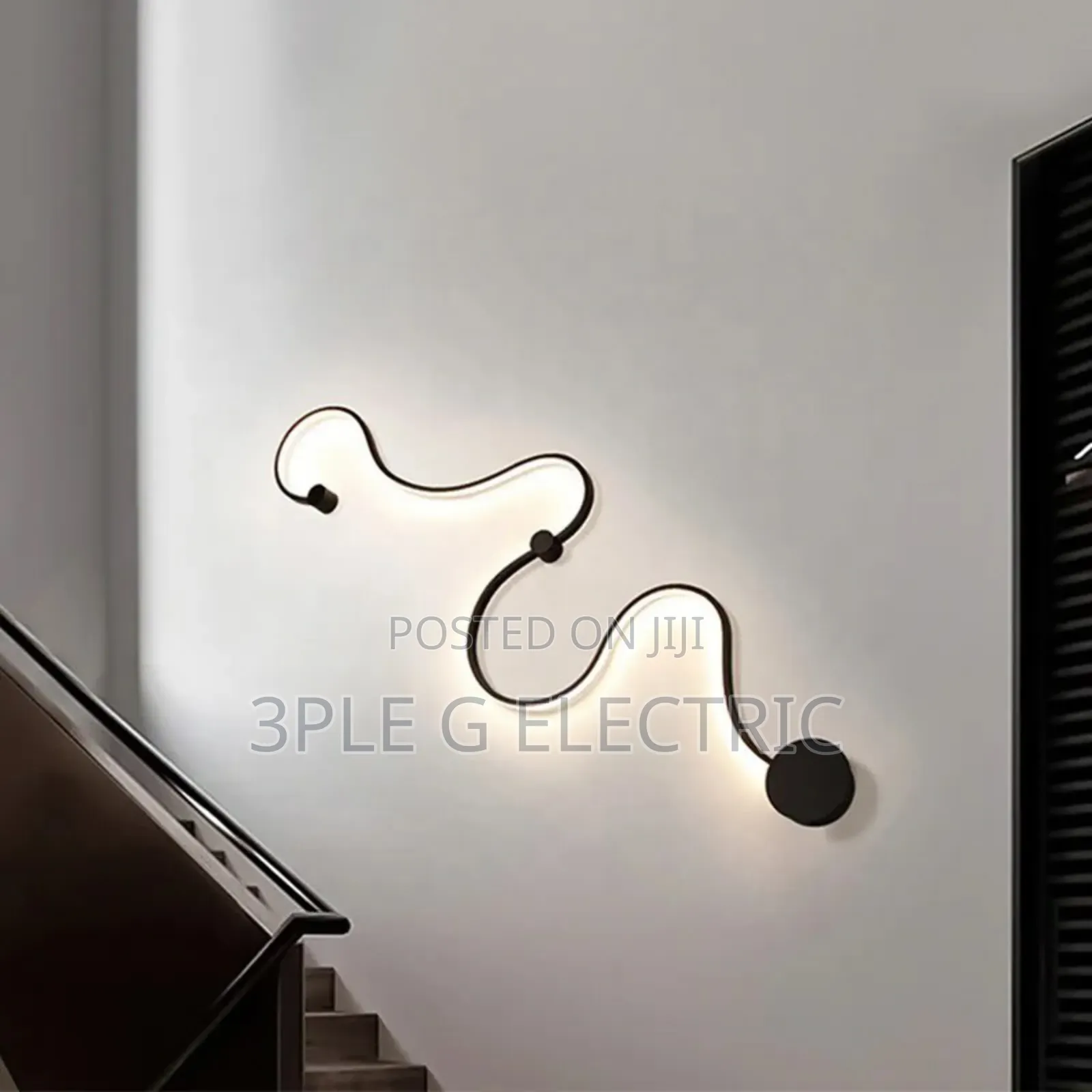Modern Minimalist Wall Mounted Lamp