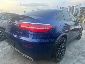 Mercedes-Benz GLC-Class 2019 Blue