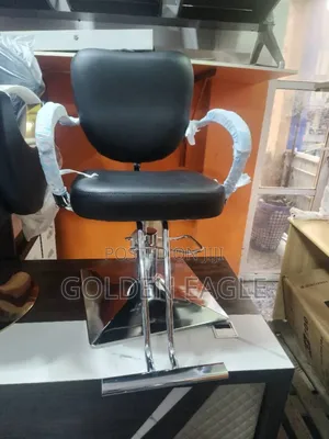 Barbers Saloon Chair