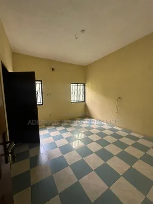 5bdrm Duplex in Lekki Phase 1 for rent