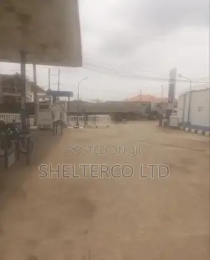 Filling Station Distress Sales