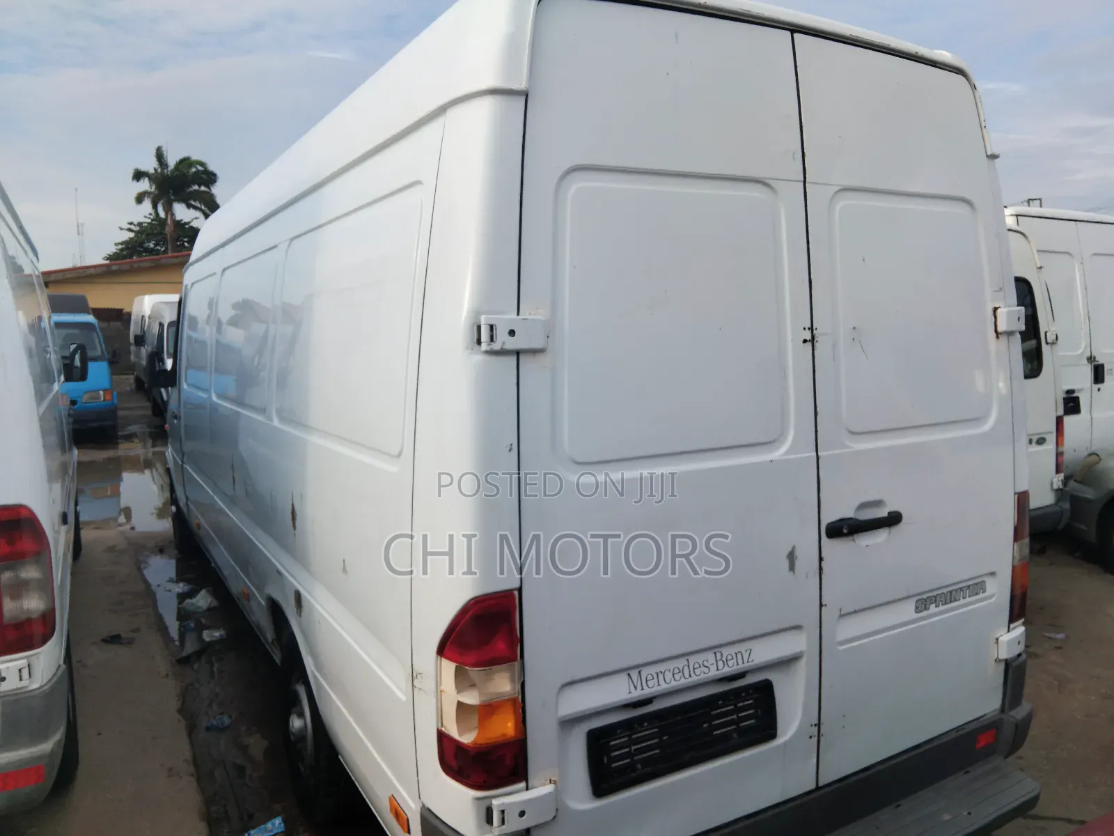 Mercedes-Benz Sprinter 2005 White