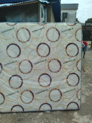 Quayon Healthlux Semi Orthopedic Mattress