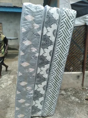 Healthlux Quanyou Semi Orthopedic Mattress