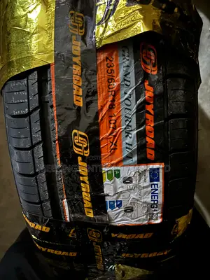 Brand New 235/60r18 Joyroad Tyre
