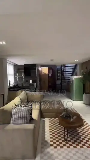113948uh - 1 Bedroom Shortlet in Lekki Phase 1