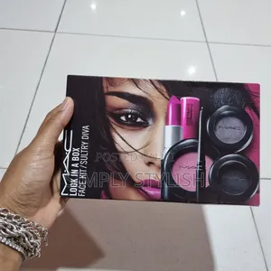 Mac - Look In A Box
