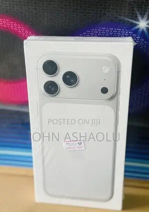 New Apple iPhone 17 Pro Max 256 GB Silver